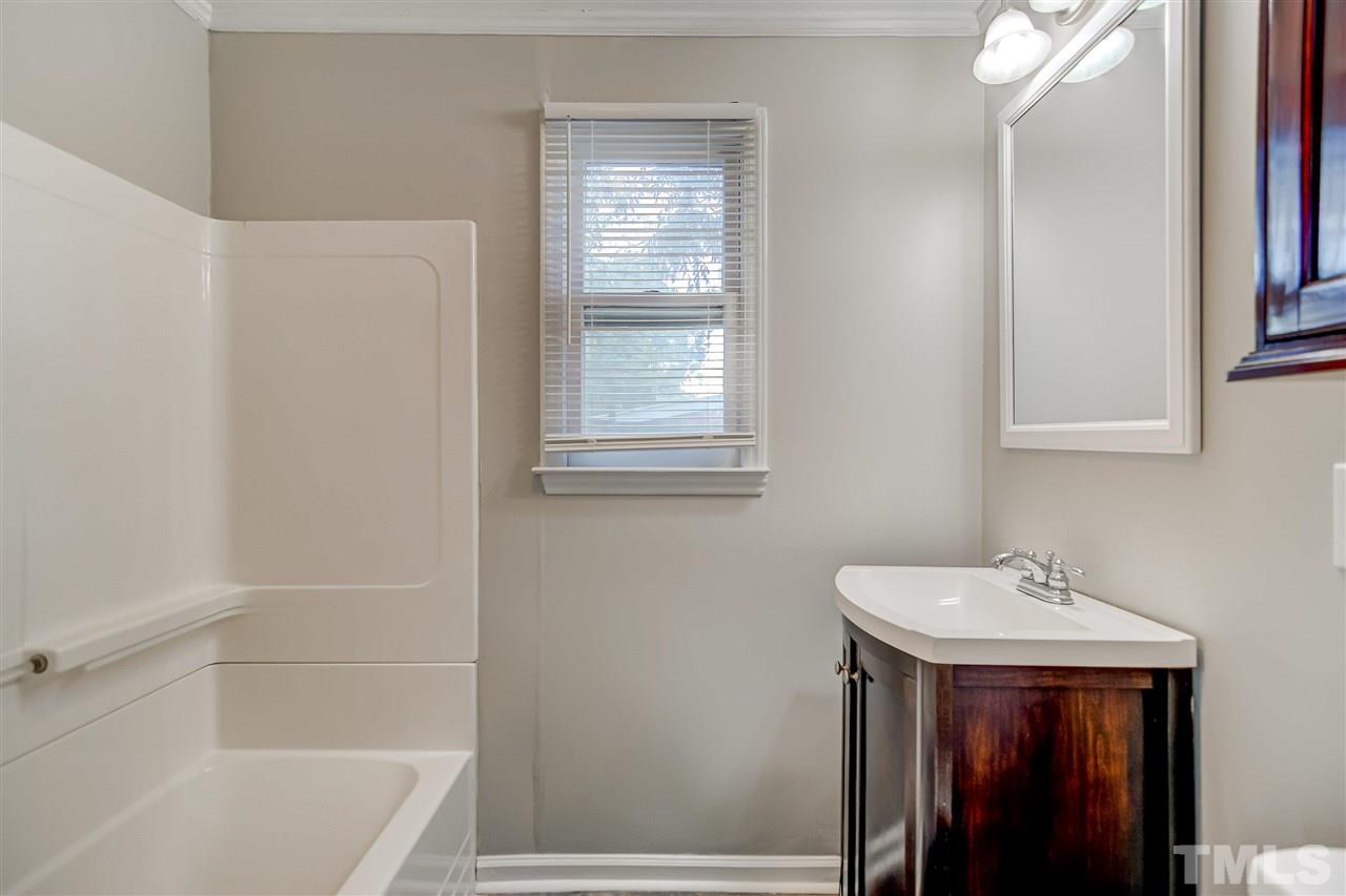304 Freeman Street Raleigh, NC 27601 - Photo 9 of 14
