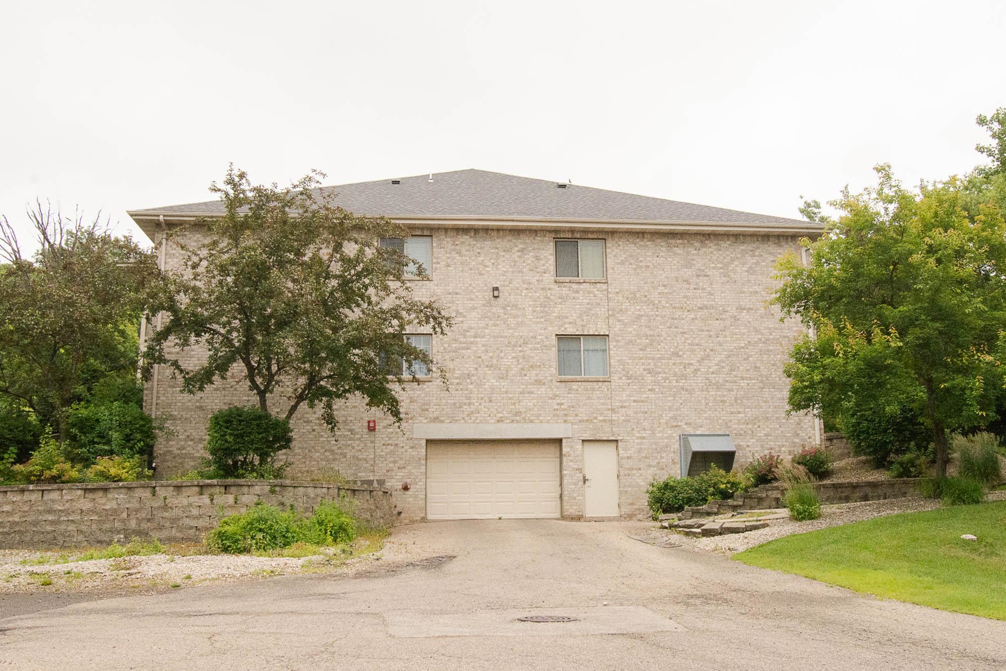 1876 Deerhaven Lane Northeast, Unit 2 Rochester, MN 55906 - Photo 18 of 20