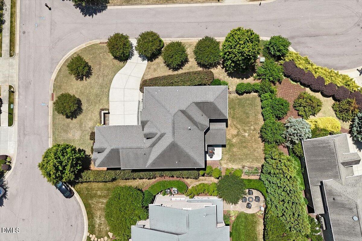 7915 Longleaf Branch Court Raleigh, NC 27612 - Photo 5 of 55