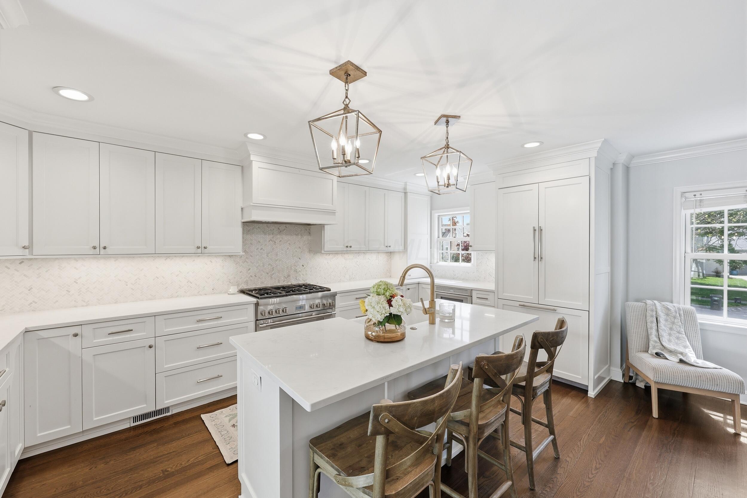 1632 Grenoble Road Columbus, OH 43221 - Photo 6 of 34 Kitchen