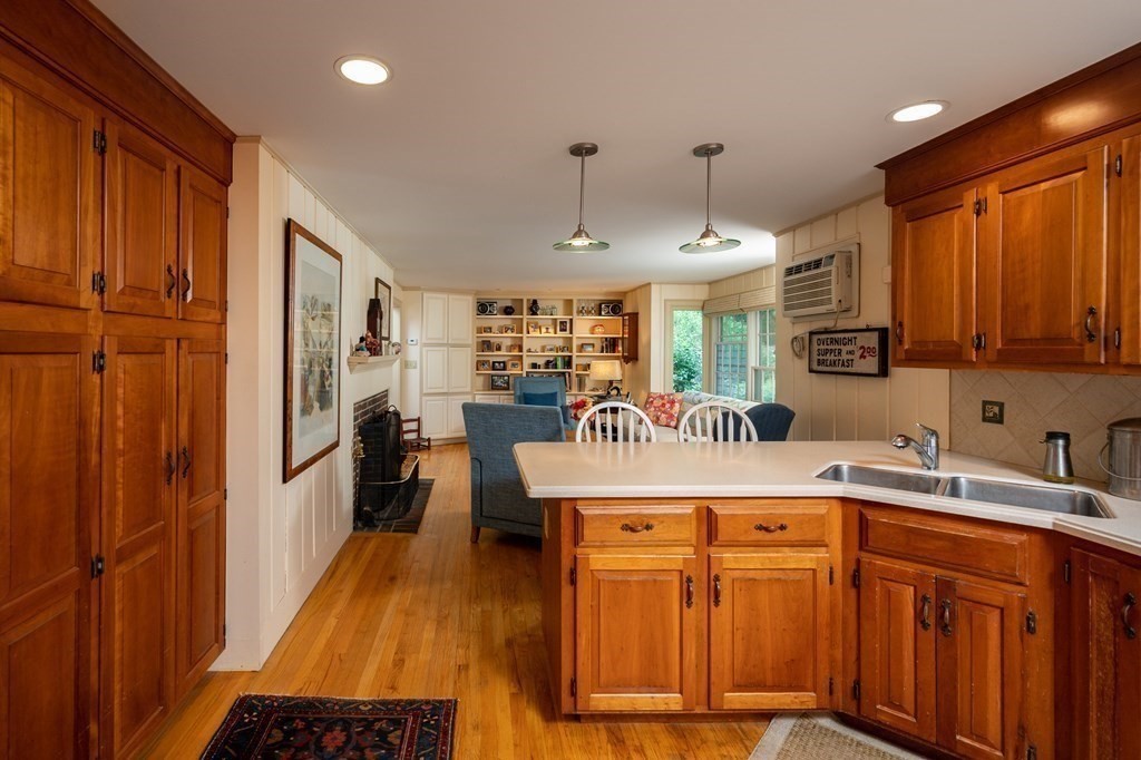 1 Button Cove Road Hingham, MA 02043 - Photo 12 of 40 Gallery Image 12