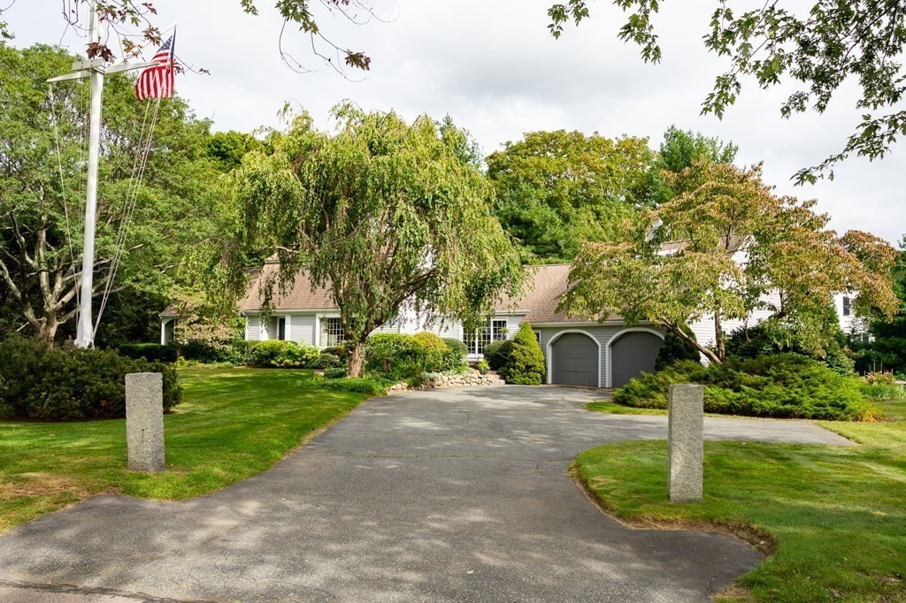 1 Button Cove Road Hingham, MA 02043 - Photo 3 of 40 Gallery Image 3