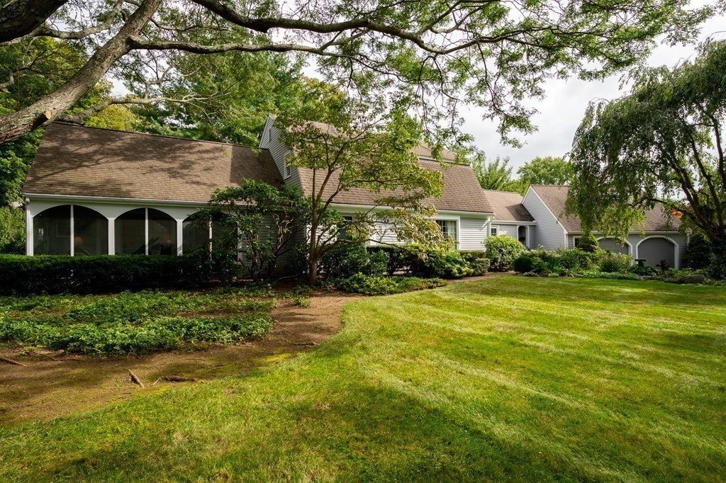 1 Button Cove Road Hingham, MA 02043 - Photo 5 of 40 Gallery Image 5