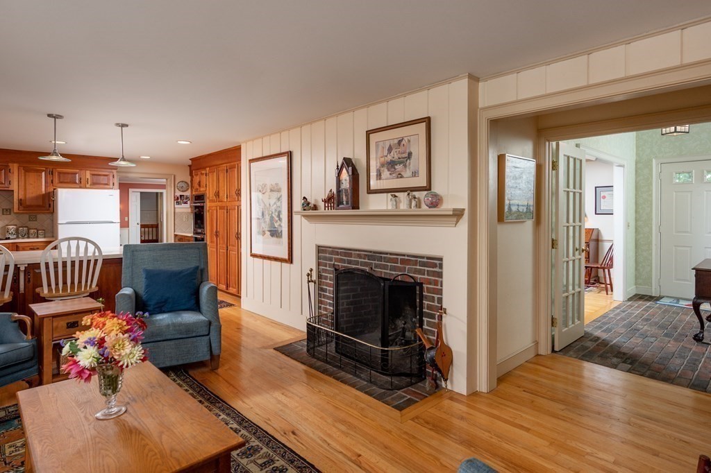 1 Button Cove Road Hingham, MA 02043 - Photo 9 of 40 Gallery Image 9