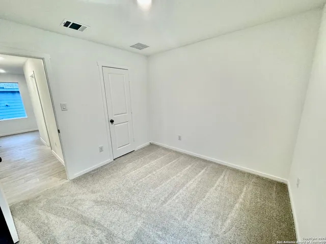 $1,800 | 5151 Yancy Creek, Converse, TX 78109