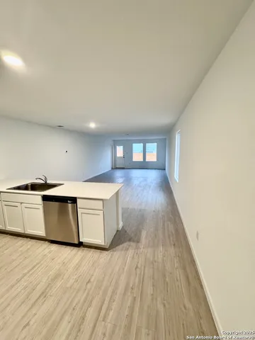 $1,800 | 5151 Yancy Creek, Converse, TX 78109