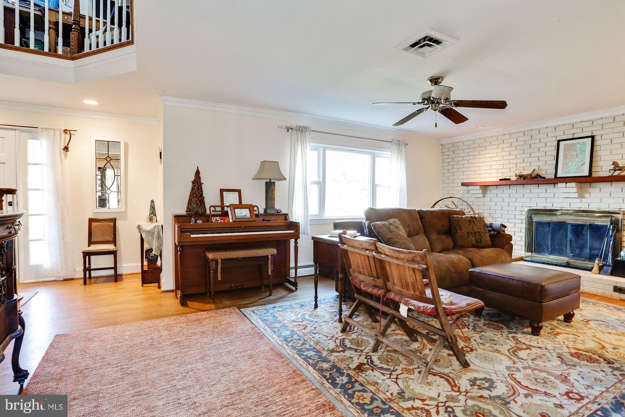 10009 Coach Road Vienna, VA 22181 - Photo 17 of 36 Gallery Image 17