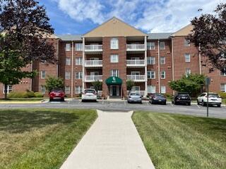 4444 Pheasant Ridge Road, Unit 202 Roanoke, VA 24014 - Photo 1 of 38 IMG_8642
