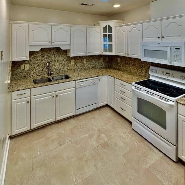 4444 Pheasant Ridge Road, Unit 202 Roanoke, VA 24014 - Photo 18 of 38 IMG_9007