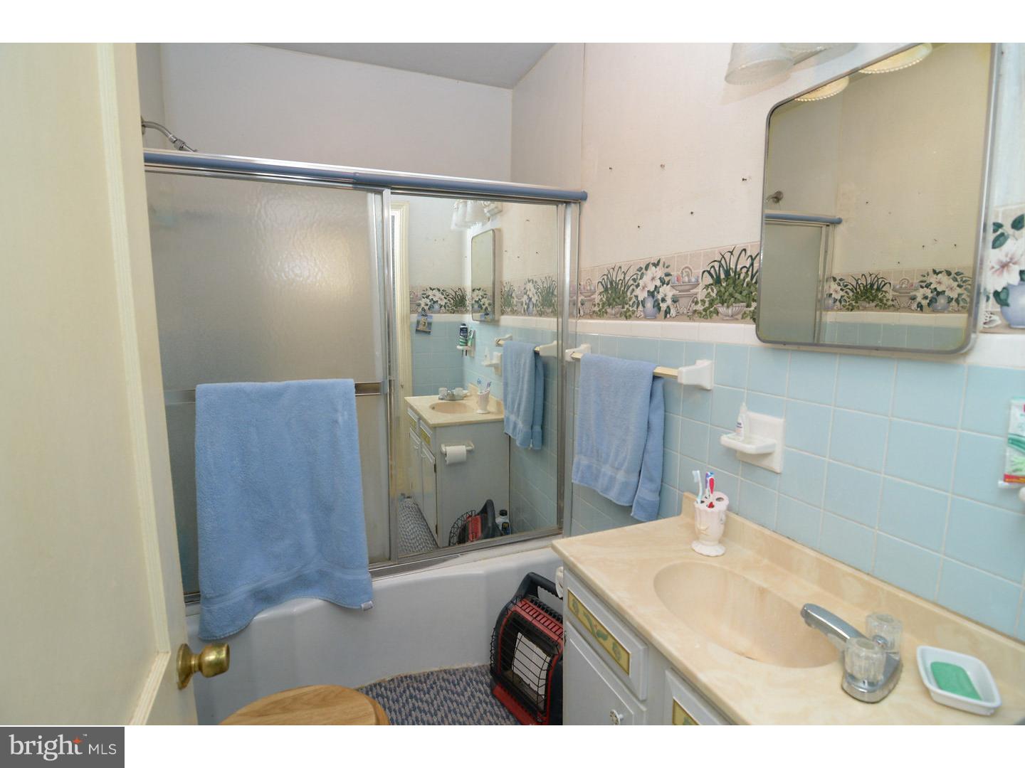 139 Coldstream Road Phoenixville, PA 19460 - Photo 11 of 17 Bathroom