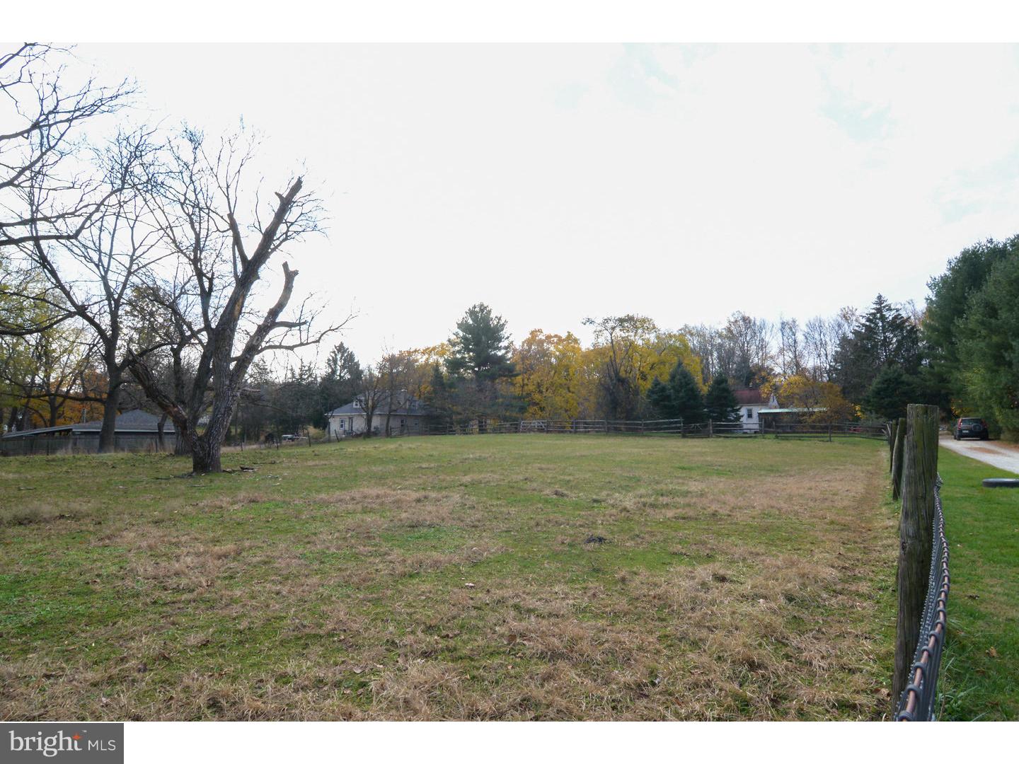 139 Coldstream Road Phoenixville, PA 19460 - Photo 16 of 17 Back Yard