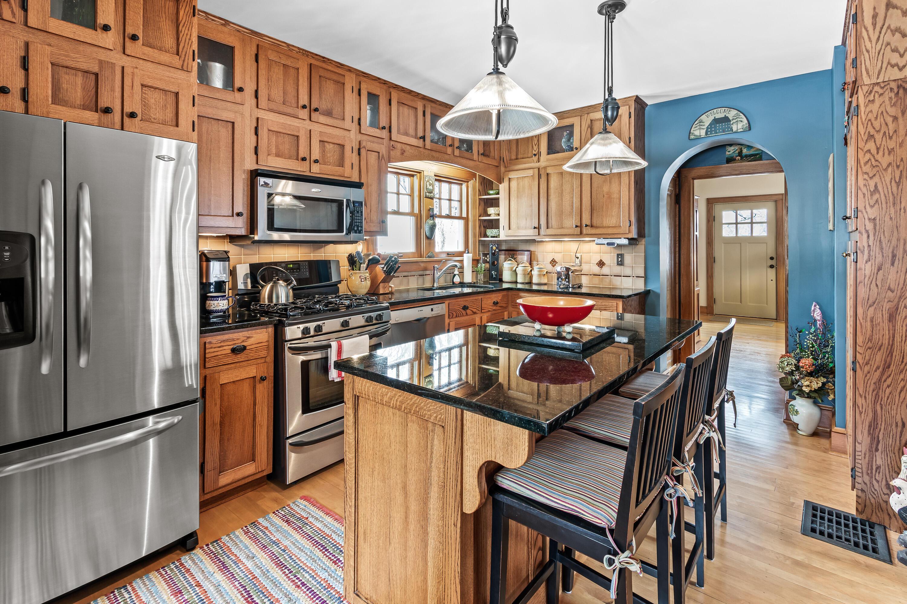 446 Blenheim Road Columbus, OH 43214 - Photo 15 of 25 Gallery Image 15