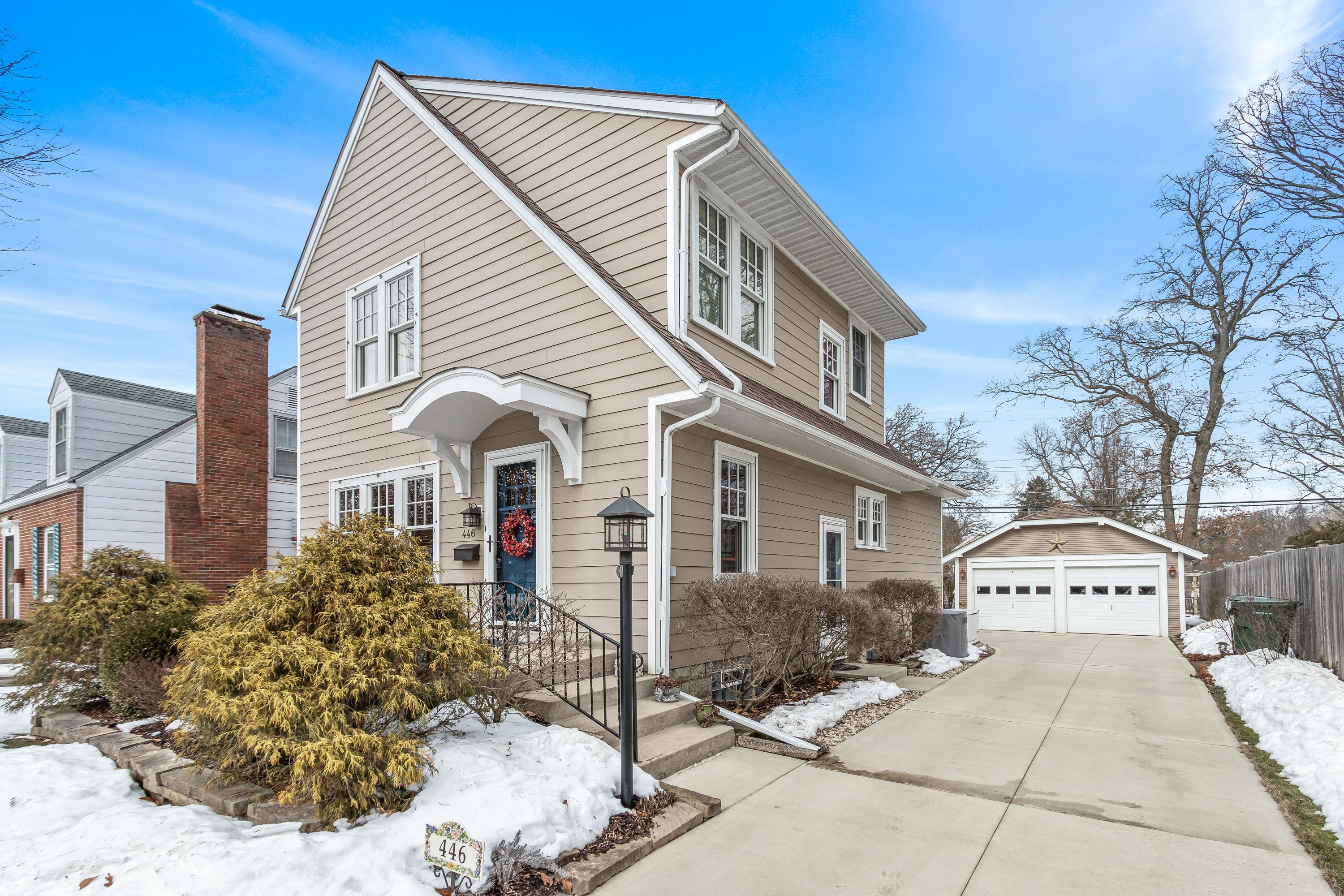 446 Blenheim Road Columbus, OH 43214 - Photo 2 of 25 Gallery Image 2