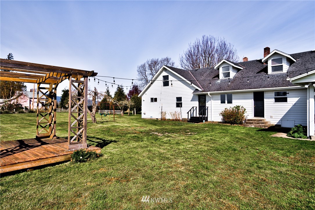 8038 Farm To Market Road Bow, WA 98232 - Photo 23 of 40 Gallery Image 23