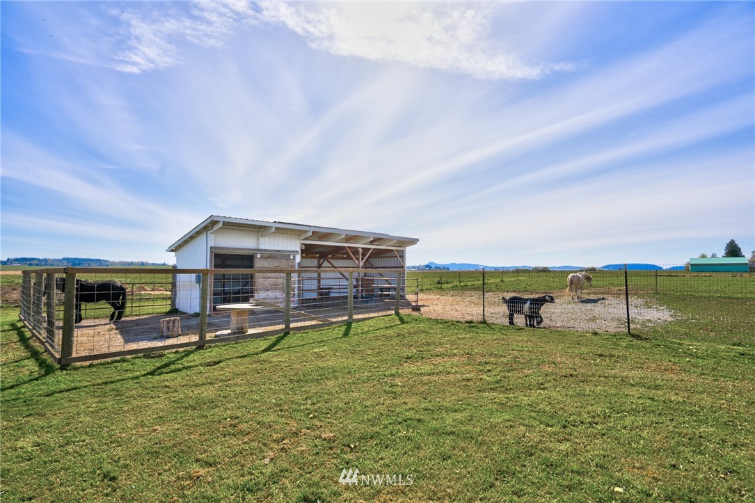 8038 Farm To Market Road Bow, WA 98232 - Photo 24 of 40 Gallery Image 24