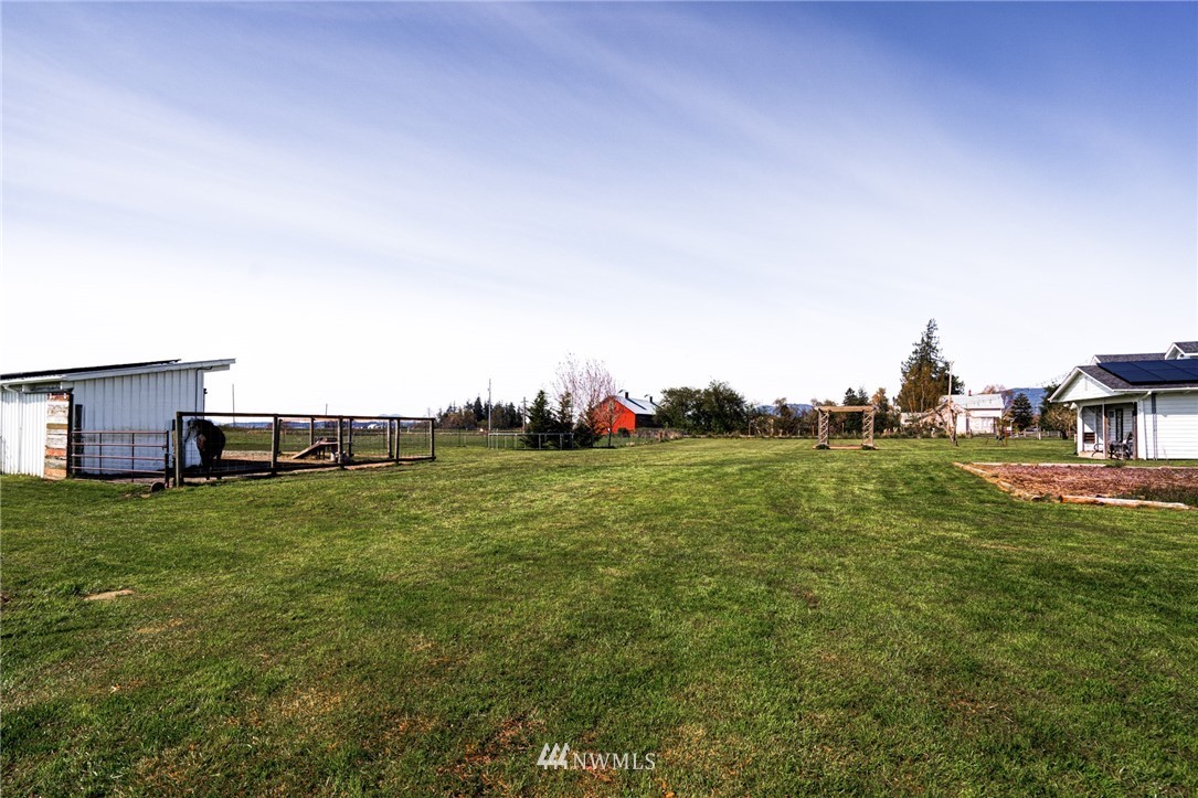 8038 Farm To Market Road Bow, WA 98232 - Photo 25 of 40 Gallery Image 25
