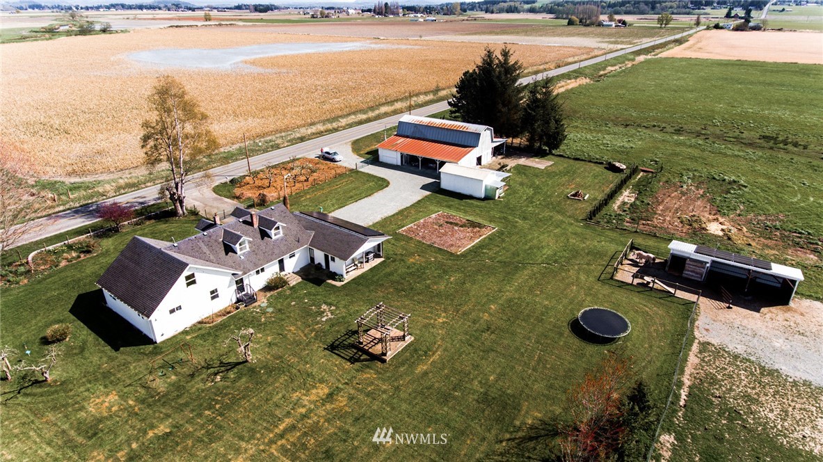 8038 Farm To Market Road Bow, WA 98232 - Photo 34 of 40 Gallery Image 34