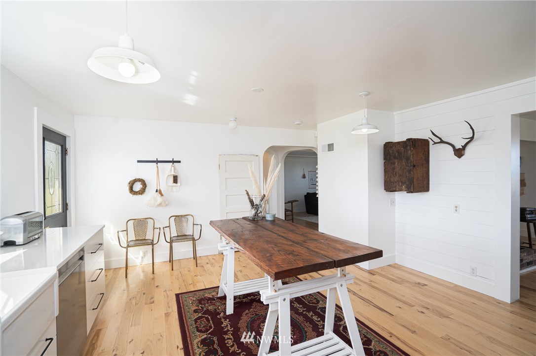 8038 Farm To Market Road Bow, WA 98232 - Photo 5 of 40 Gallery Image 5