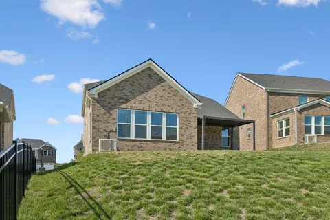 $689,900 | 226 Pin High Drive, Mount Juliet, TN 37122