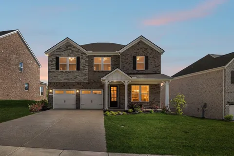 $689,900 | 226 Pin High Drive, Mount Juliet, TN 37122