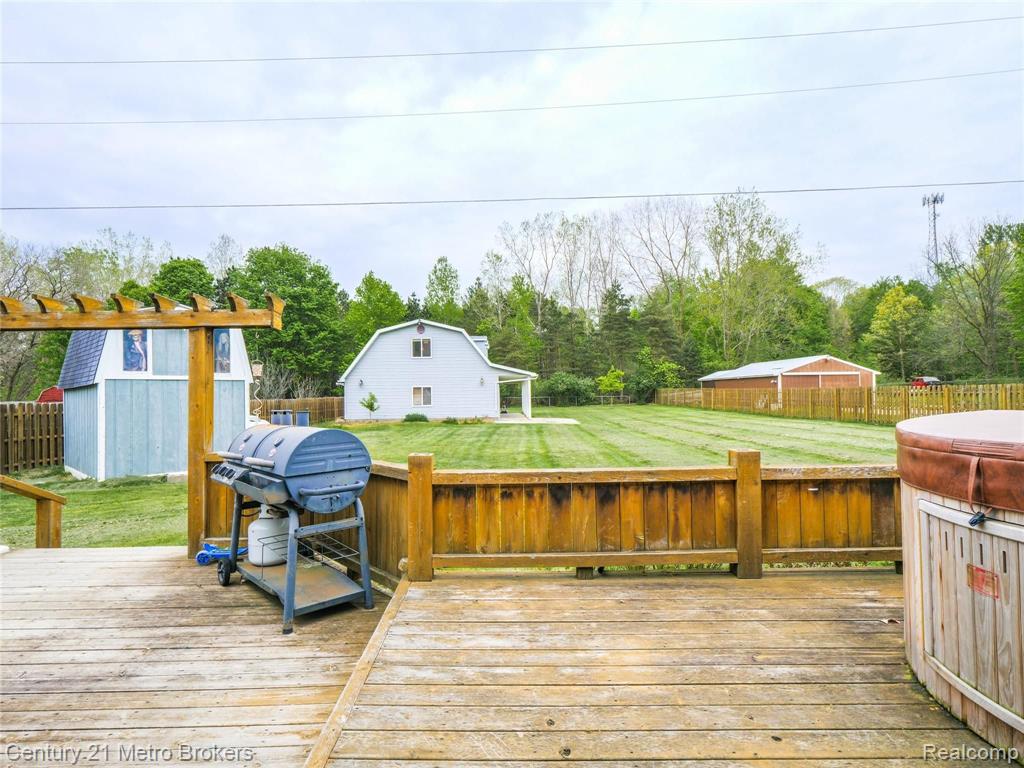 9551 Bray Road Millington, MI 48746 - Photo 29 of 40
