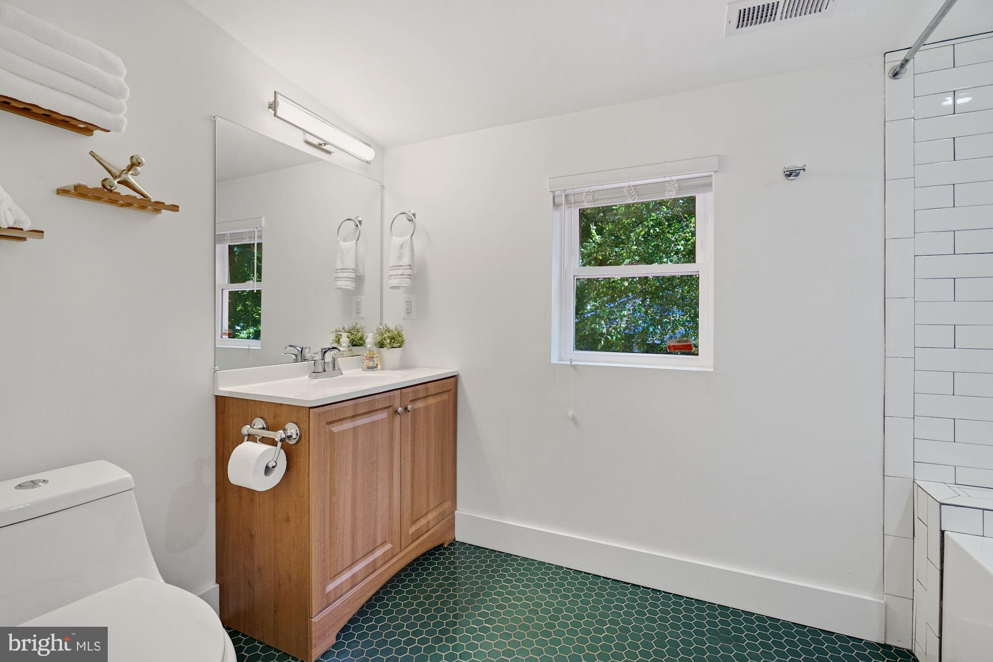 3124 Jennings Road Kensington, MD 20895 - Photo 21 of 42 Primary Suite Full Bath
