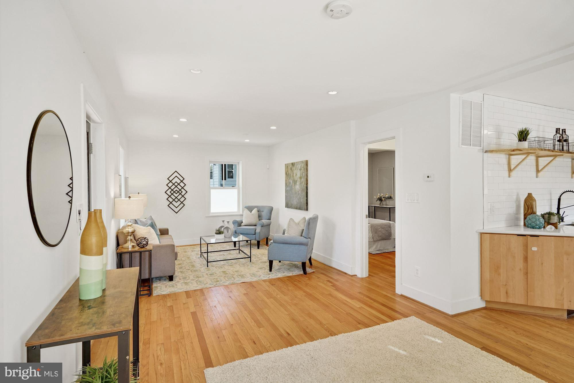 3124 Jennings Road Kensington, MD 20895 - Photo 7 of 42 Living Room
