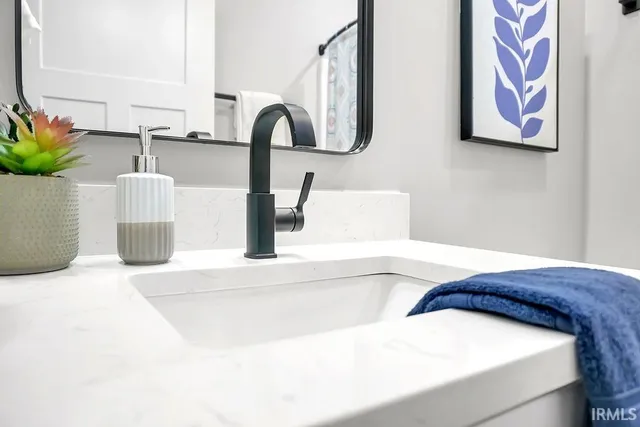 $2,850 | 1112 North Woodburn Avenue, Bloomington, IN 47404