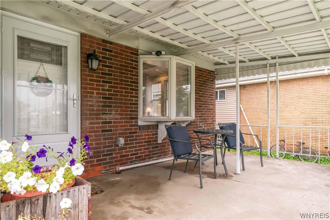 132 Toelsin Road Cheektowaga, NY 14225 - Photo 3 of 30 Gallery Image 3