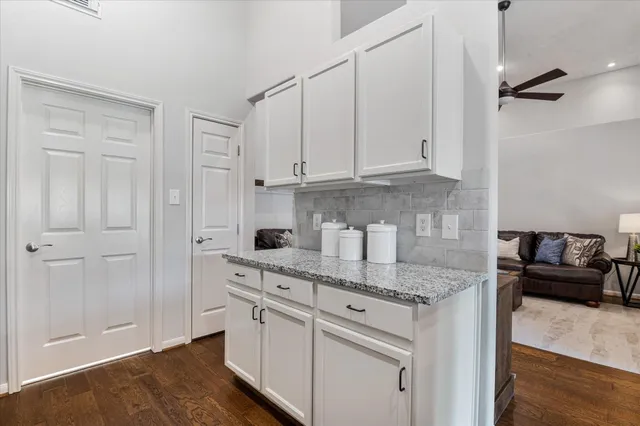 $2,000 | 5830 Whitwell Drive, Katy, TX 77449