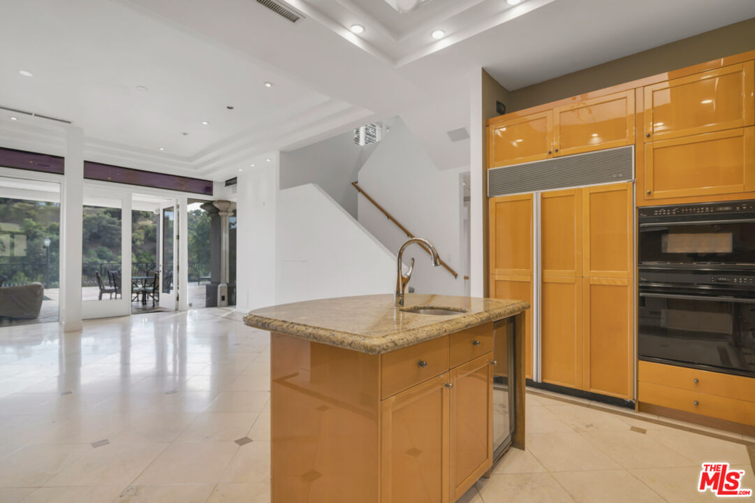 10557 Rocca Place Los Angeles, CA 90077 - Photo 19 of 52