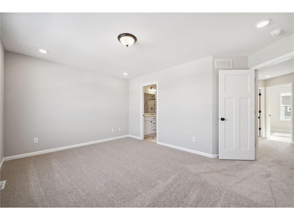 6770 Wildflower Way Minnetrista, MN 55331 - Photo 19 of 41