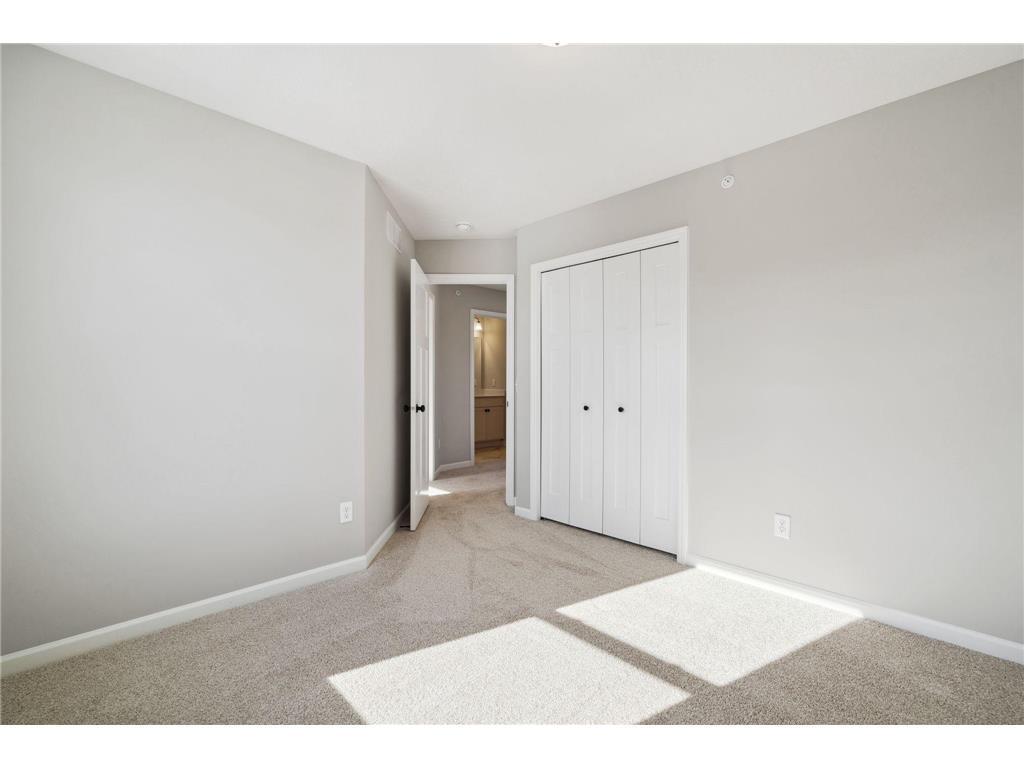 6770 Wildflower Way Minnetrista, MN 55331 - Photo 27 of 41