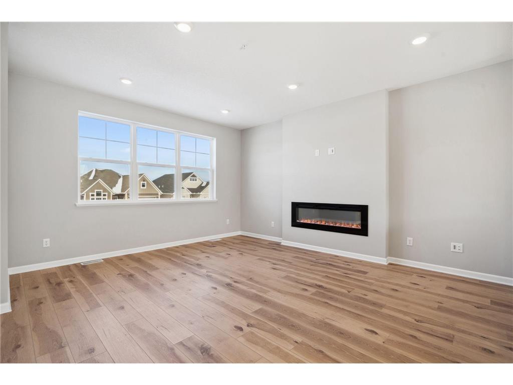 6770 Wildflower Way Minnetrista, MN 55331 - Photo 5 of 41