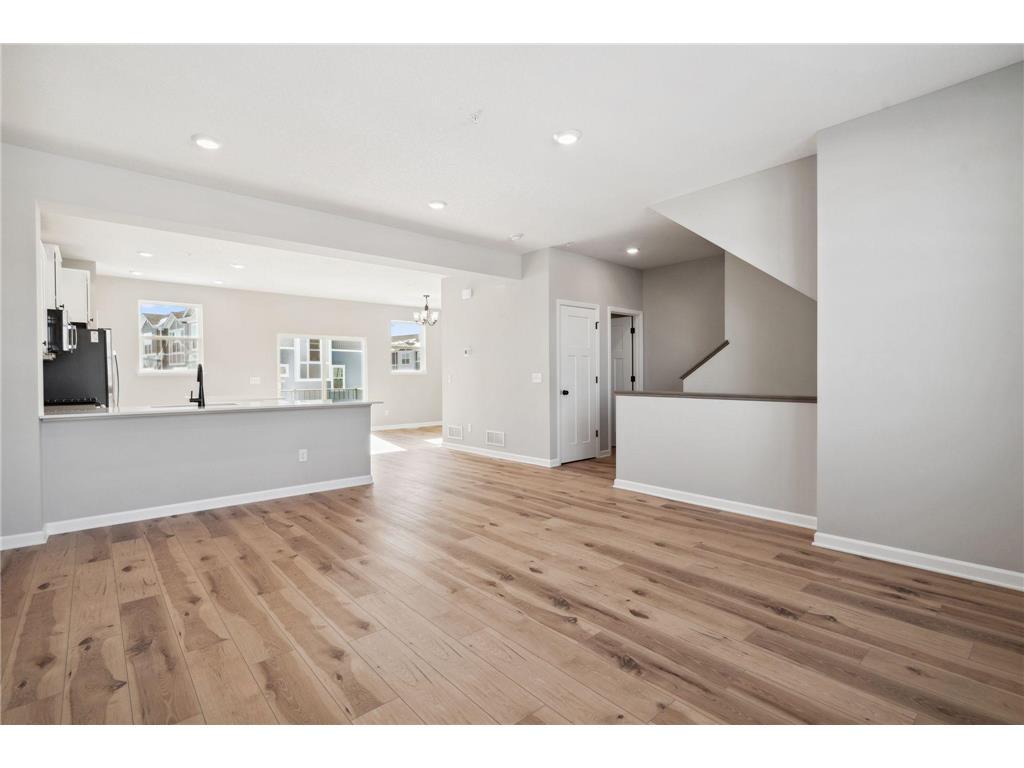 6770 Wildflower Way Minnetrista, MN 55331 - Photo 8 of 41