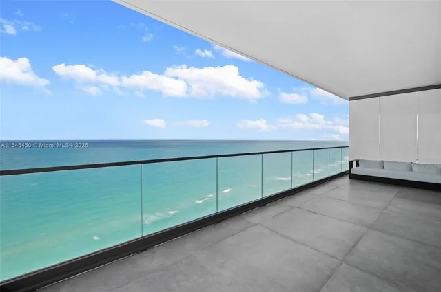 $22,000 | 2000 South Ocean Drive, Unit 25A, Hallandale Beach, FL 33009