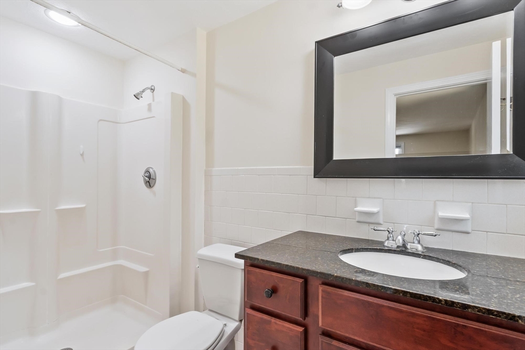 21 Cherokee Road Acton, MA 01720 - Photo 14 of 29