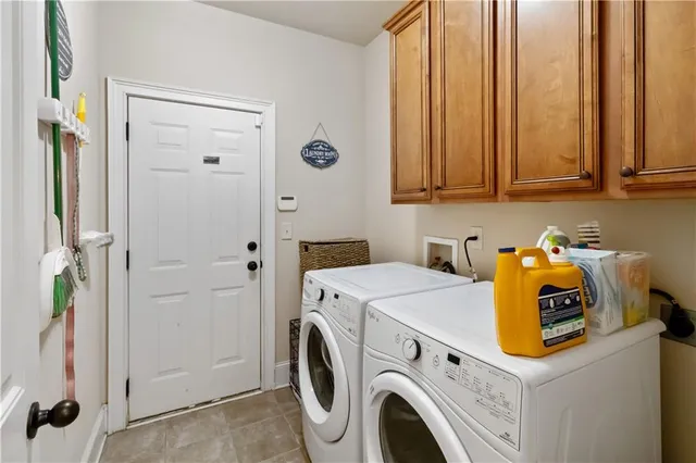 $460,000 | 200 Birchwood Drive, Loganville, GA 30052