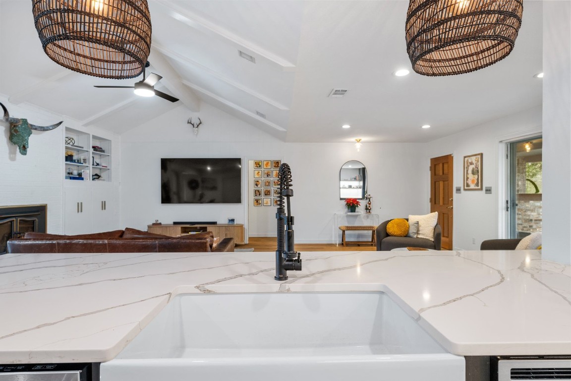 2303 Inverrary Circle Austin, TX 78747 - Photo 16 of 40