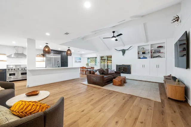 $3,250 | 2303 Inverrary Circle, Austin, TX 78747