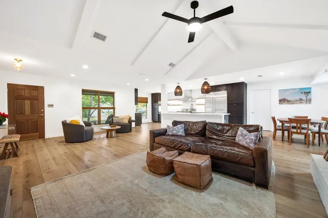 $3,250 | 2303 Inverrary Circle, Austin, TX 78747