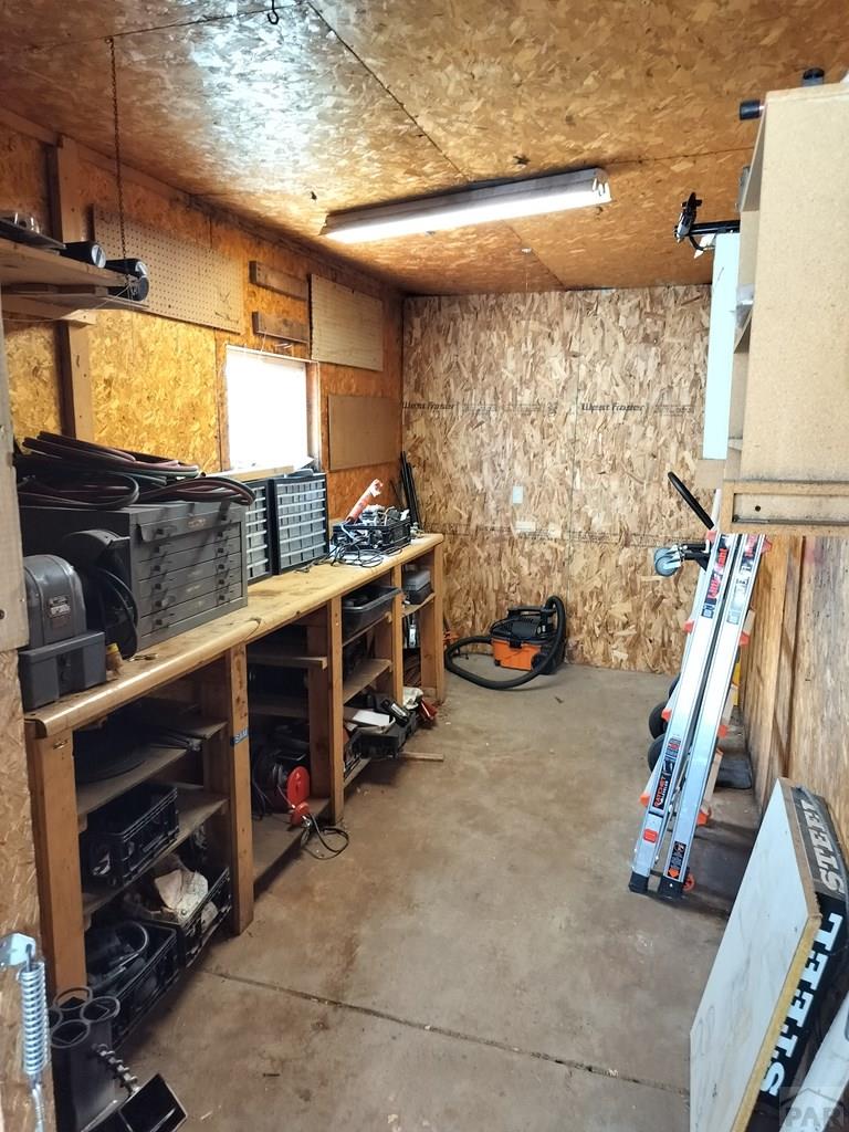29350 Hillside Road Pueblo, CO 81006 - Photo 25 of 26