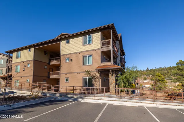 $485,000 | 1650 East Ponderosa Parkway, Unit 110, Flagstaff, AZ 86001