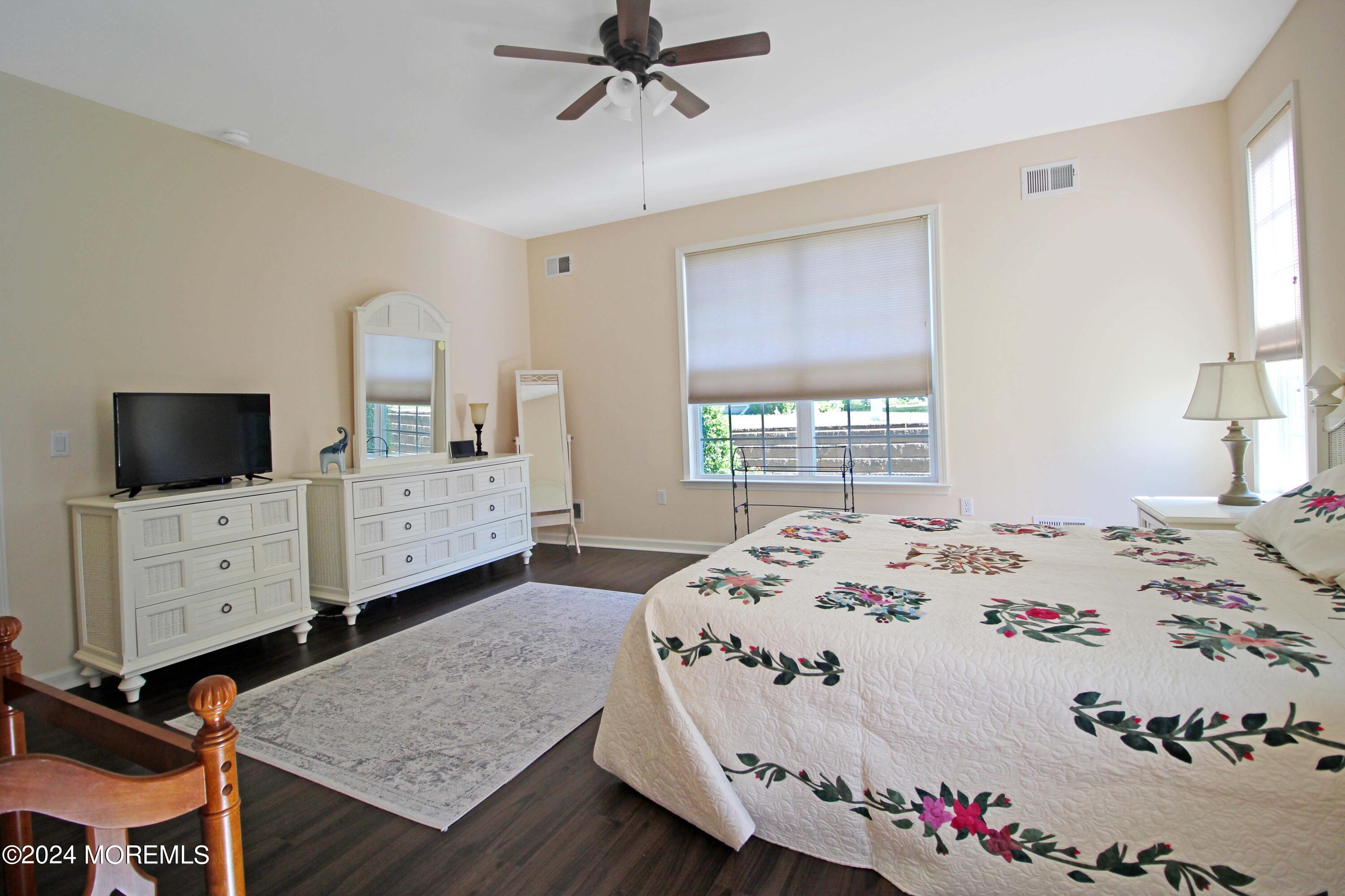 18 Tisdale Road Whiting, NJ 08759 - Photo 21 of 43 IMG_3114