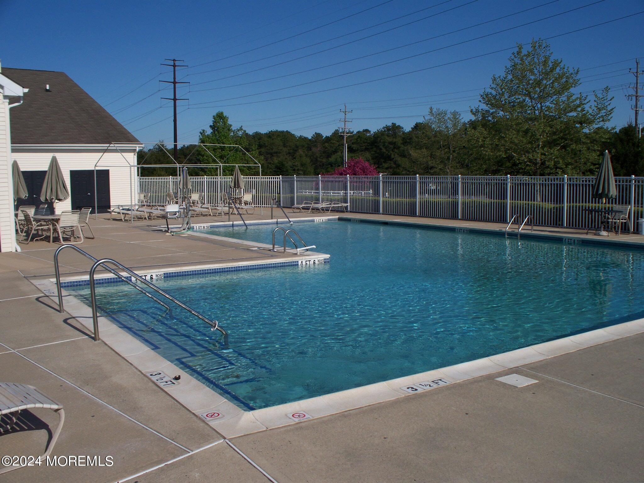 18 Tisdale Road Whiting, NJ 08759 - Photo 41 of 43 55 Pool