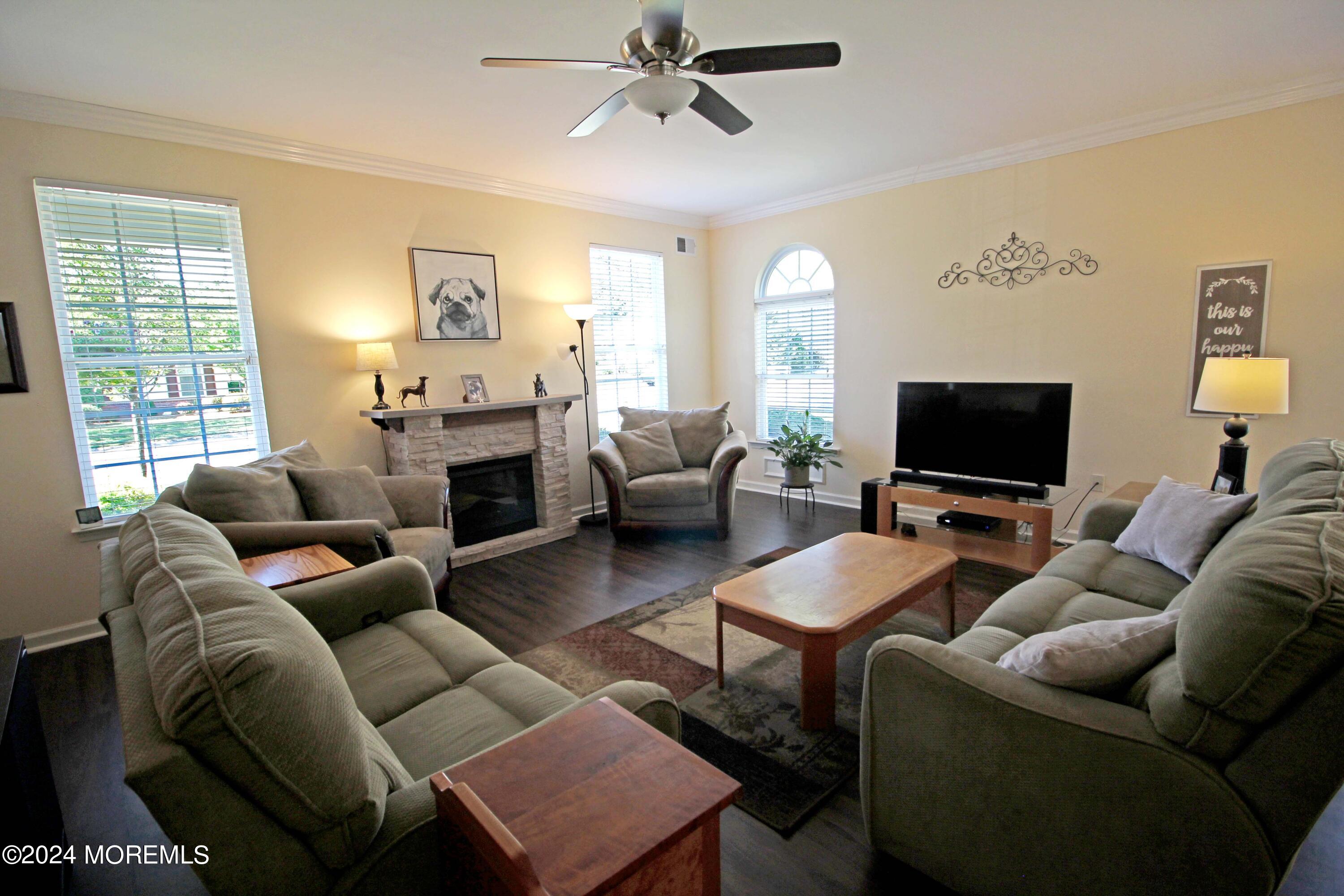18 Tisdale Road Whiting, NJ 08759 - Photo 6 of 43 IMG_3159