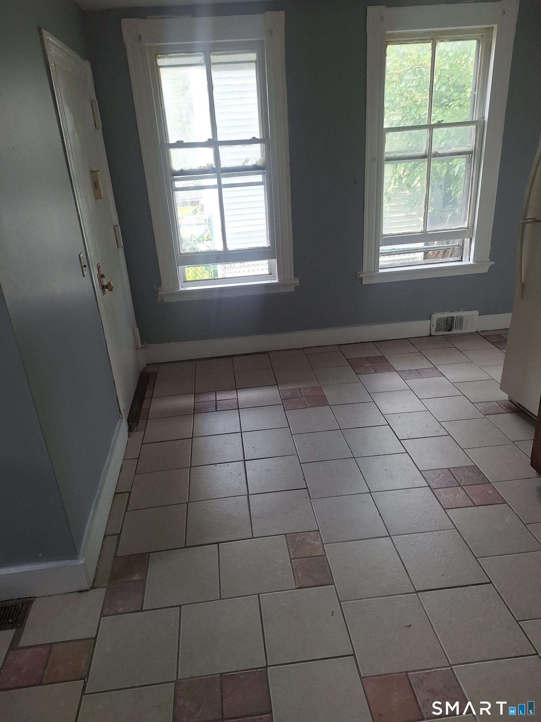 170 Franklin Street Meriden, CT 06450 - Photo 8 of 16