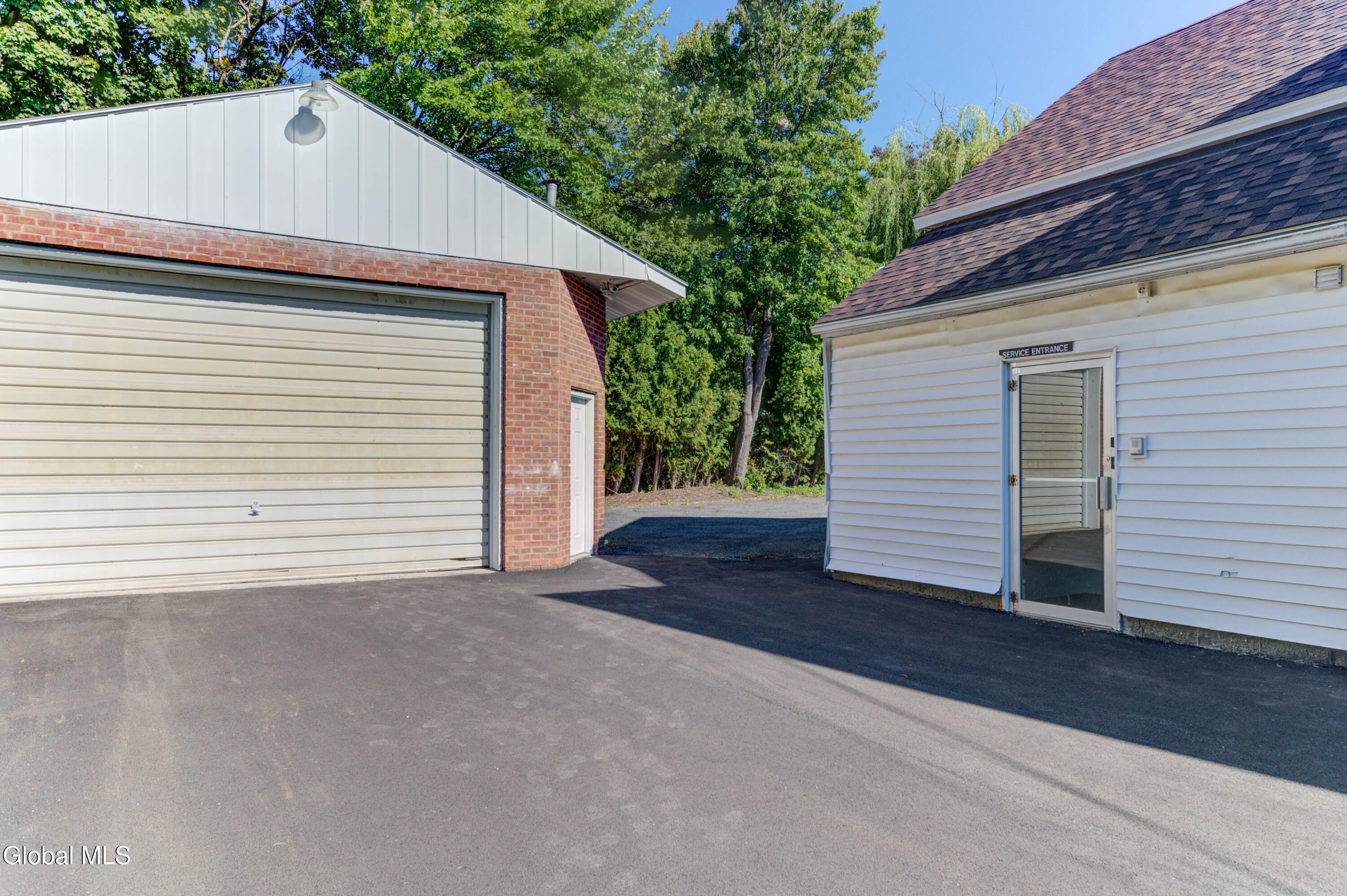 34 Russell Road Colonie, NY 12205 - Photo 51 of 61 7-34 Russell Rd