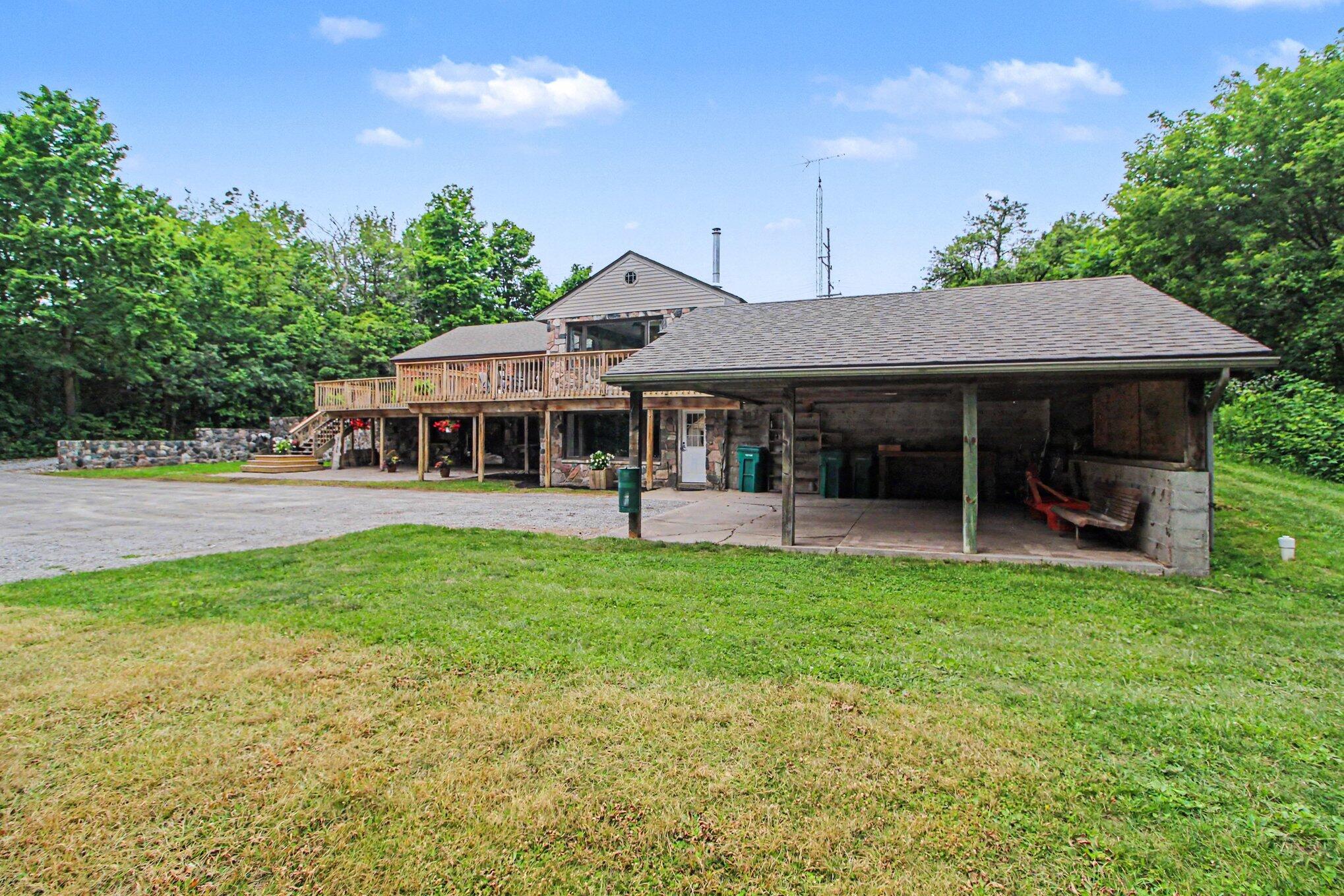 2736 South Wagner Road Ann Arbor, MI 48103 - Photo 72 of 91 070_file_7054