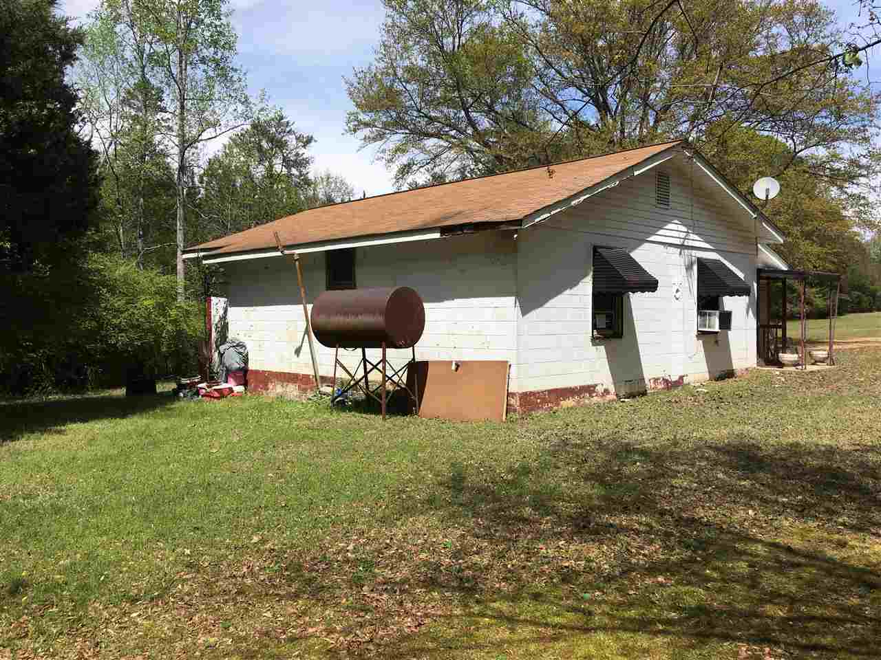 170 Shaw Road Roebuck, SC 29376 - Photo 3 of 21